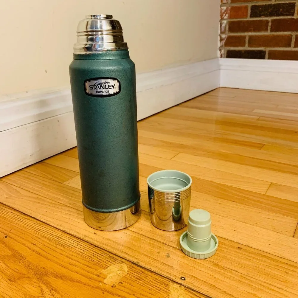 Stanley Aladdin Green Vacuum Bottle Thermos Vintage Made in USA - Picture 2 of 13
